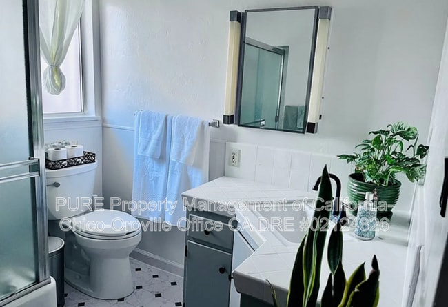 Building Photo - 2537 Oroville Quincy Hwy