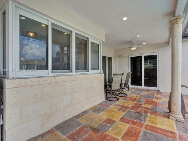 Building Photo - 7600 Grandview Blvd