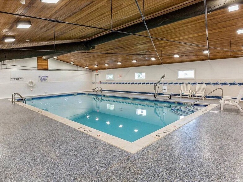 Building Photo - 50 Gibbs Rd