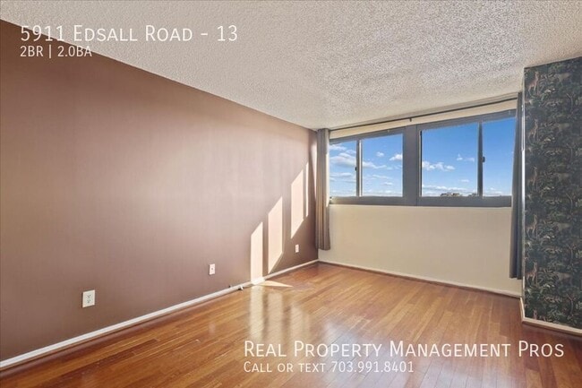 Building Photo - 5911 Edsall Rd