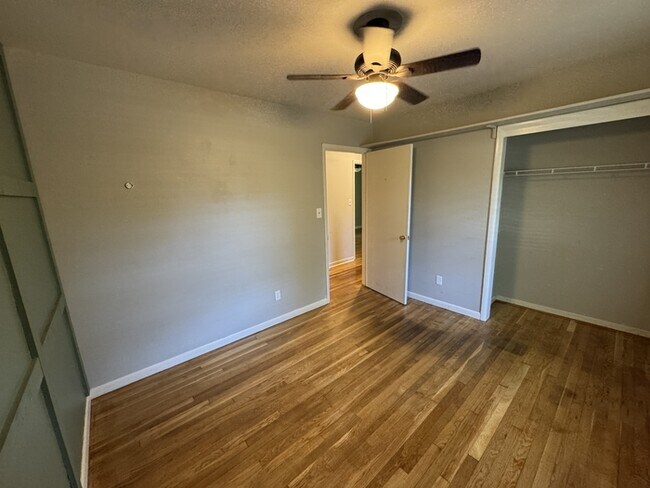 Building Photo - 918 Woodall Ln NW