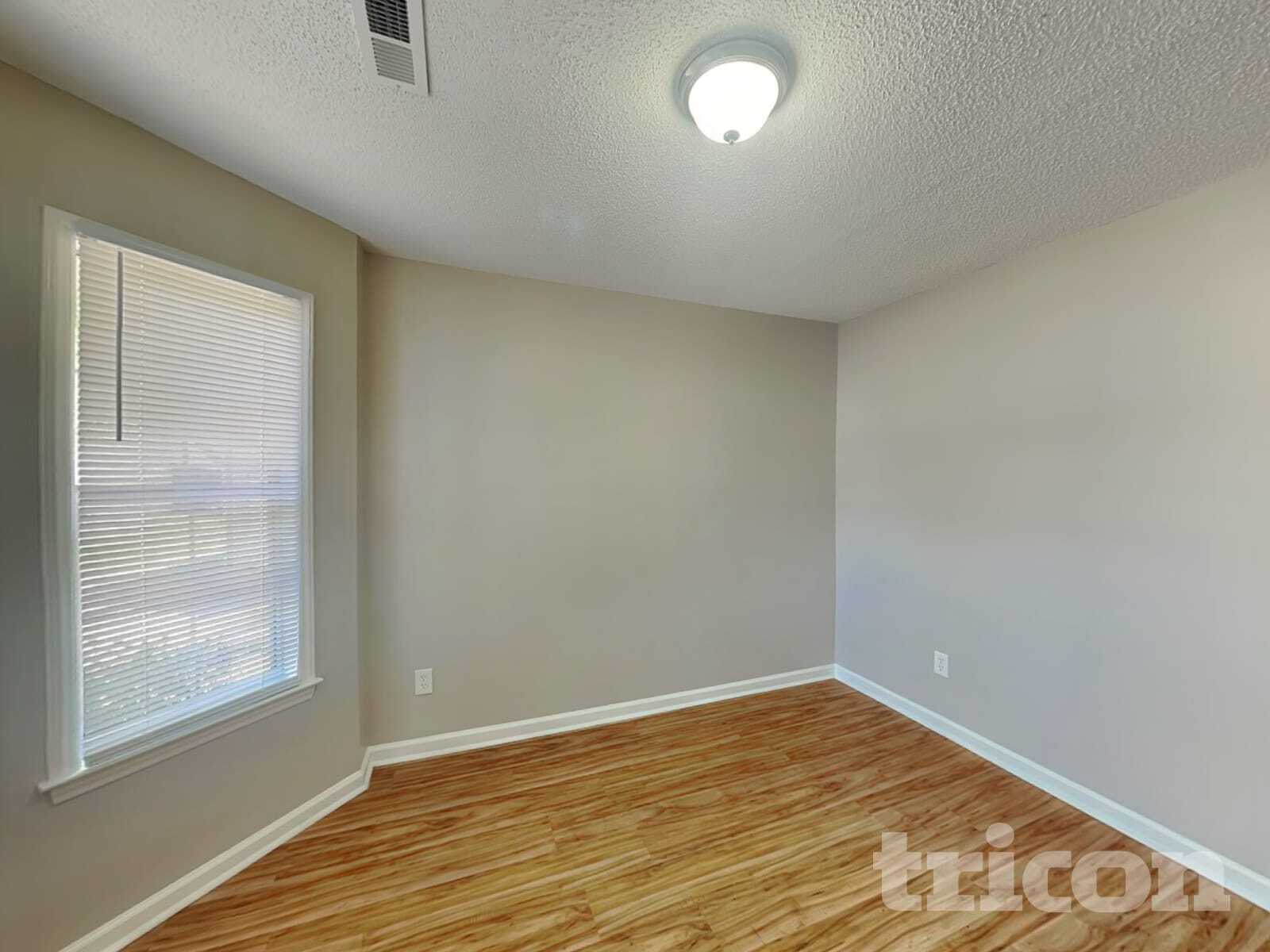 Building Photo - 332 Glenridge Ct