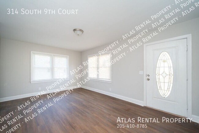Building Photo - 314 9th Ct S