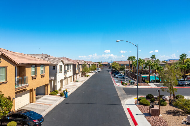 Building Photo - Tripoly at Warm Springs South