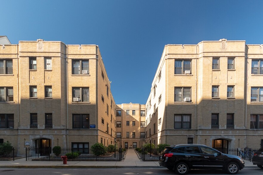 Primary Photo - 2847 N Orchard St