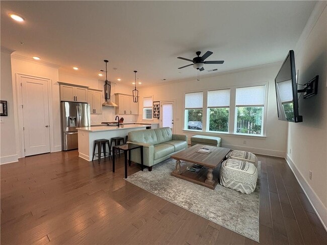 Building Photo - 2523 Oakbourne Ln