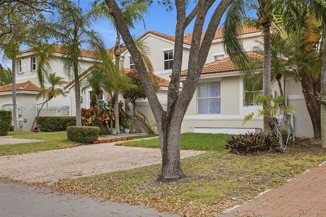 Building Photo - Seagrape Way, Hollywood, FL 33019 - 2 BR 2 BA townhouse