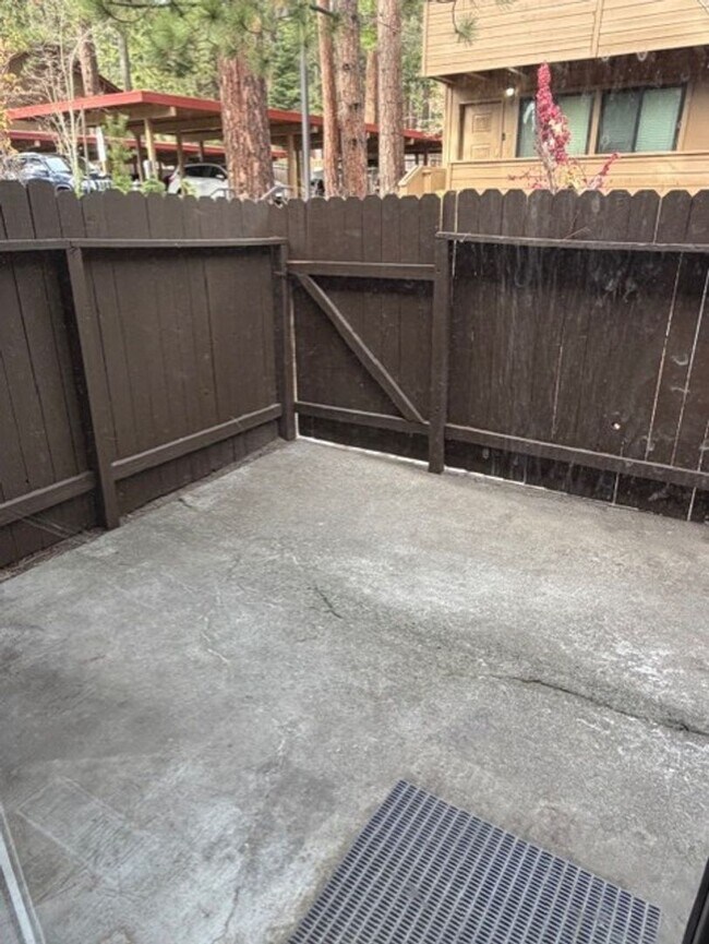 Building Photo - Northwood Estate Charmer - REDUCED PRICE