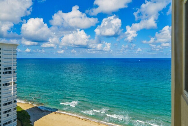 Primary Photo - 550 S Ocean Blvd