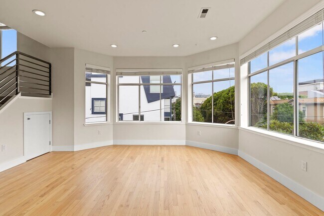 Building Photo - Lovely 2 Bed, 1.5 Bi-Level Hayes Valley Co...