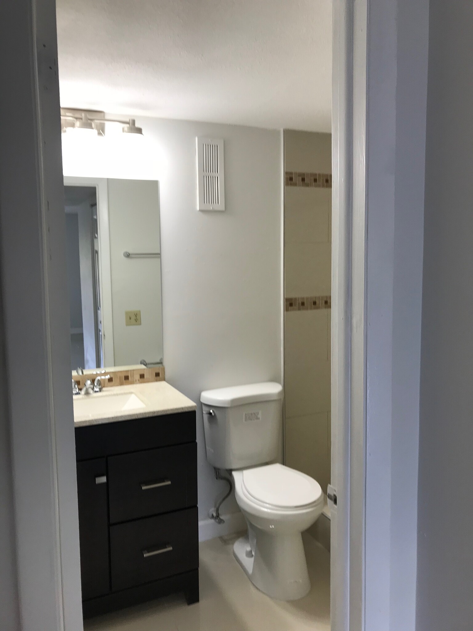 Master Bath - 14250 SW 62nd St