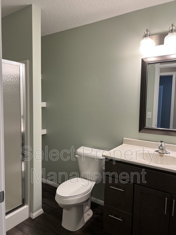 Building Photo - 2502 Alma St