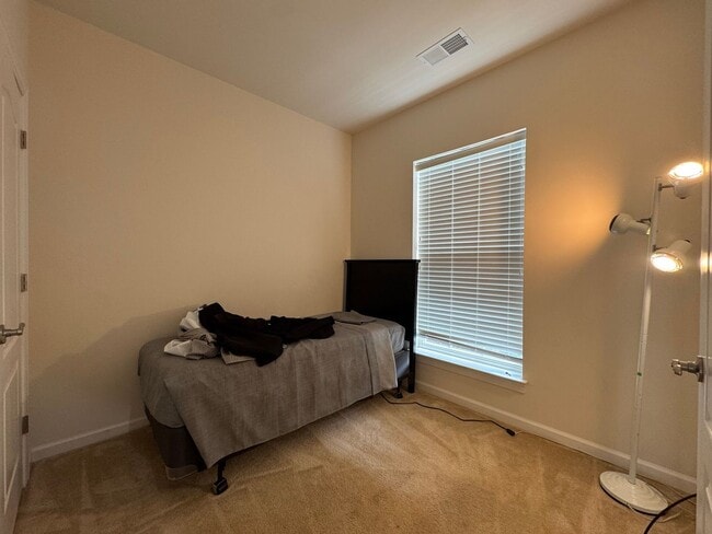 Building Photo - Stylish 3 Bed 3 Bath Townhome With Patio A...