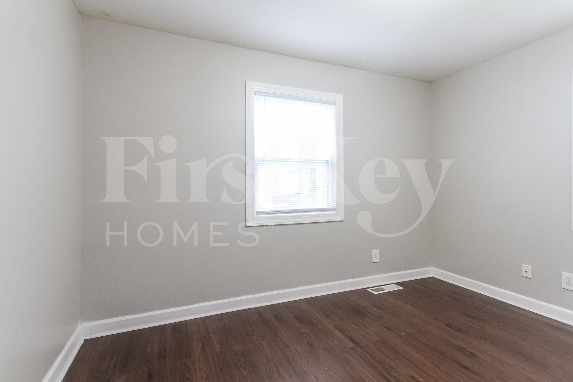 Building Photo - 3147 Keswick Rd