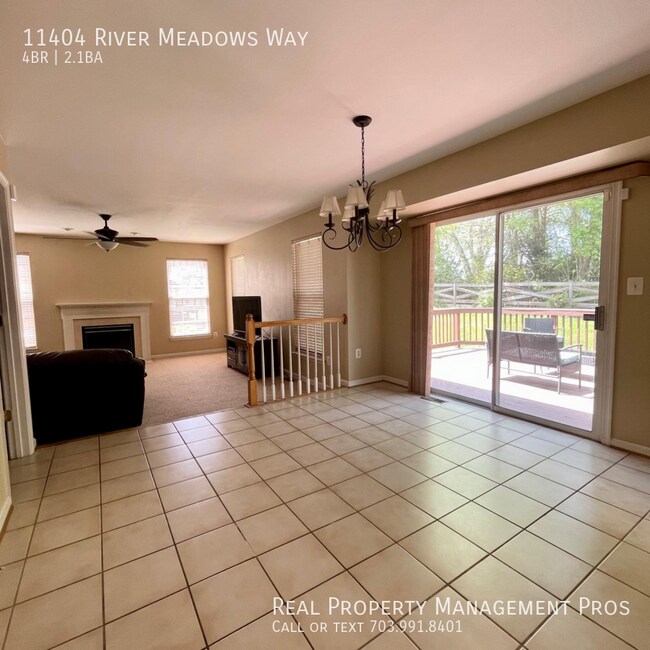 Building Photo - 11404 River Meadows Way