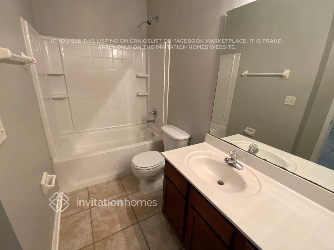Building Photo - 3826 Westridge Dr