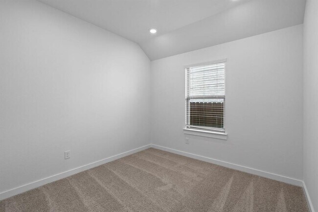 Building Photo - 212 Brandywine Rd