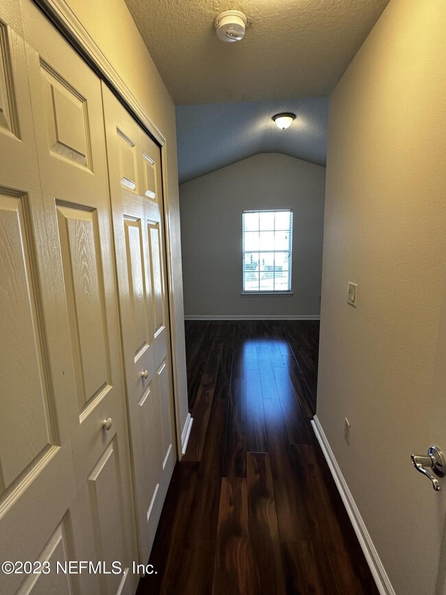 Building Photo - 4221 Marblewood Ln