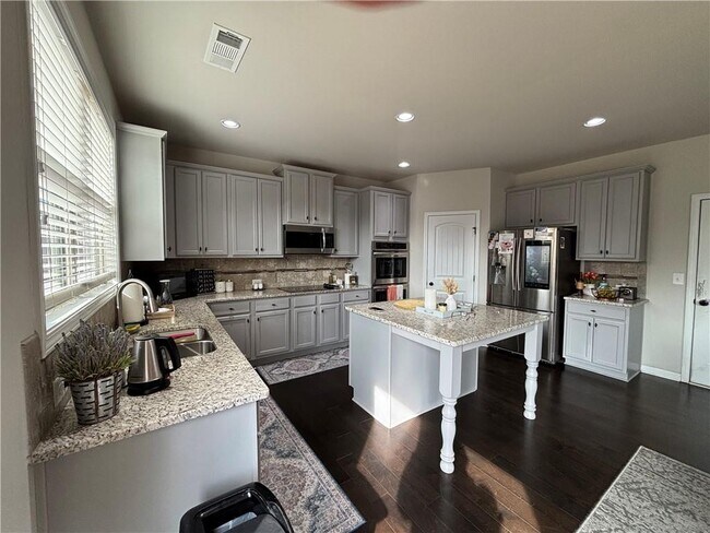 Building Photo - 3459 In Bloom Way