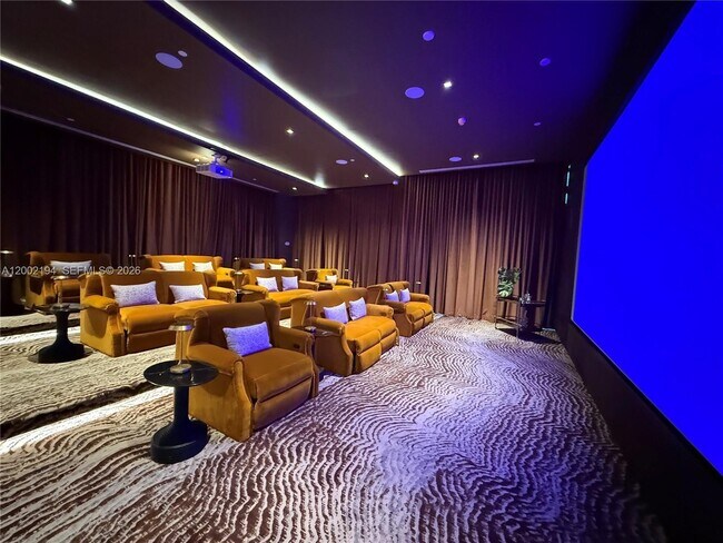 Building Photo - 77 SE 5th St