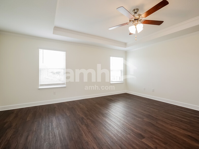 Building Photo - 3130 Artemisia Ln