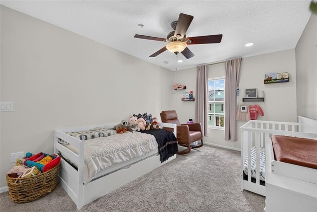 Building Photo - 6086 Chapledale Dr