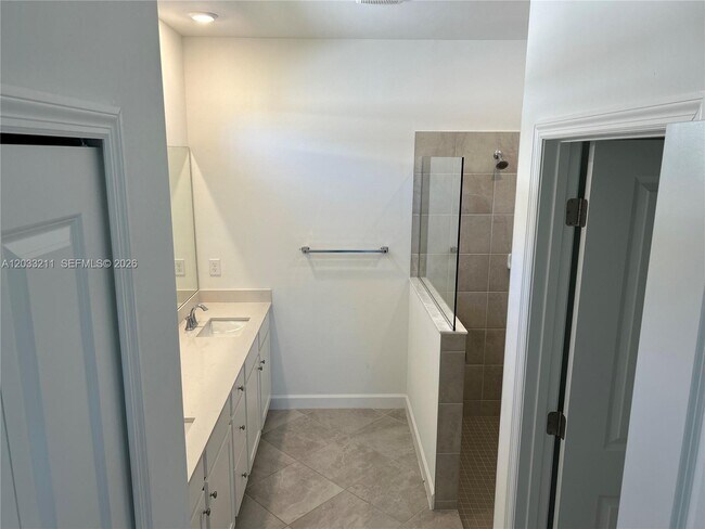 Building Photo - 20483 Copperhead Dr