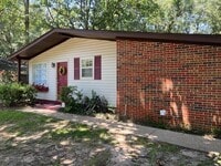 Building Photo - 911 Gaillard Dr