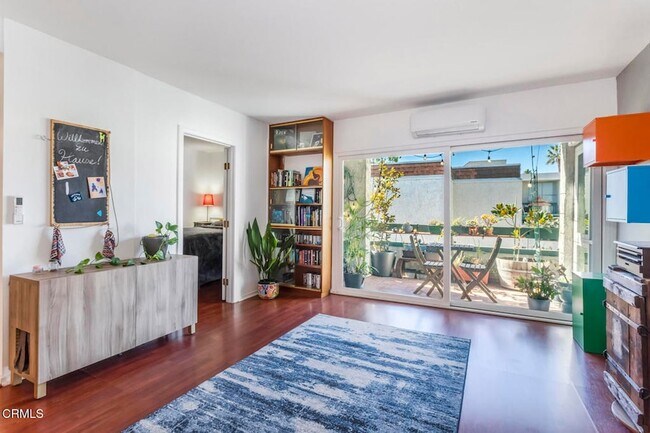 Building Photo - 355 S Los Robles Ave