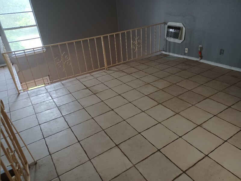 Building Photo - 307 Bolivar Ave