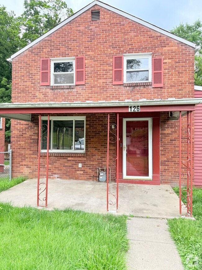 Building Photo - Freshly Painted 3BD/1.5BA Single Family Ho...