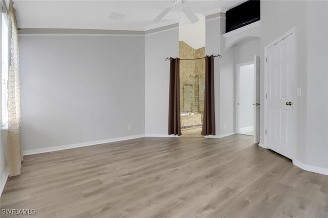 Building Photo - 15028 Savannah Dr