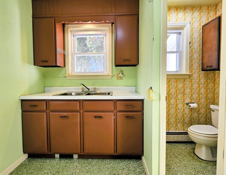 Building Photo - 334 Wissler Rd