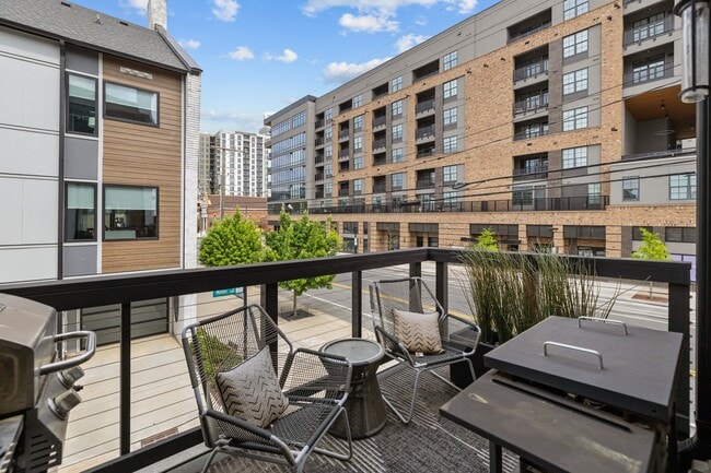Building Photo - 1207 Minter Pl