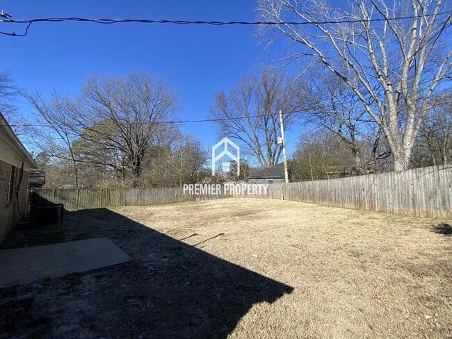 Building Photo - 3784 Kipling Ave