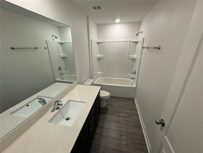 Building Photo - 233 Kensington View Blvd