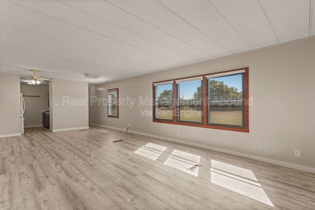 Building Photo - 4608 E 472 Rd