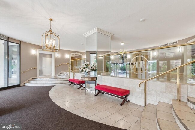 Building Photo - 8340 Greensboro Dr