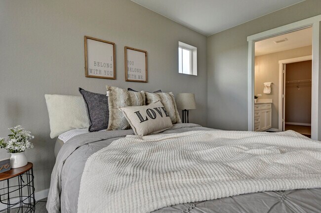 Building Photo - 5875 Spring Breeze Drive Colorado Springs,...