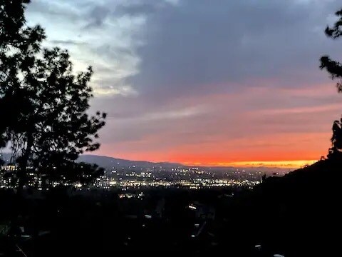 Building Photo - 1907 Maginn Dr