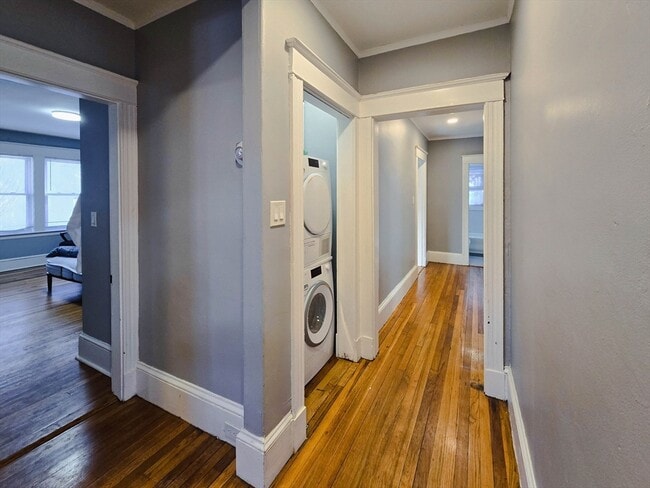 Building Photo - 235-237-237 Chestnut Hill Ave