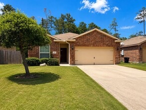 Building Photo - 8739 Leclaire Meadow Dr