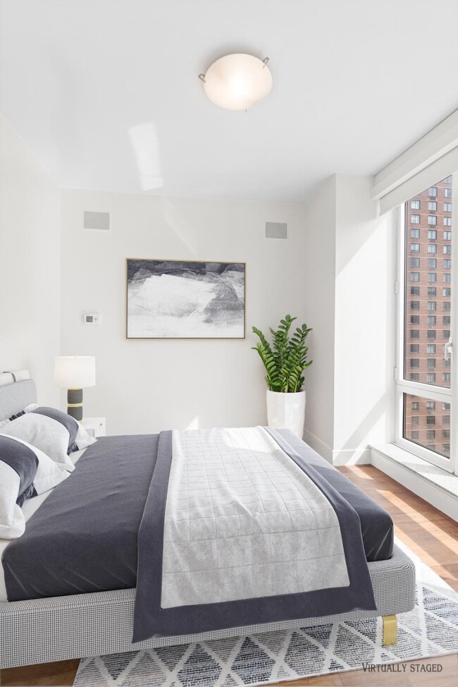 Building Photo - 2 bedroom in New York NY 10022
