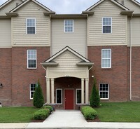 Building Photo - Crystal Pines Building 3