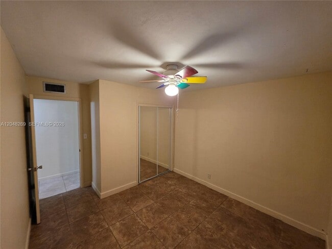 Building Photo - 6130 Funston St