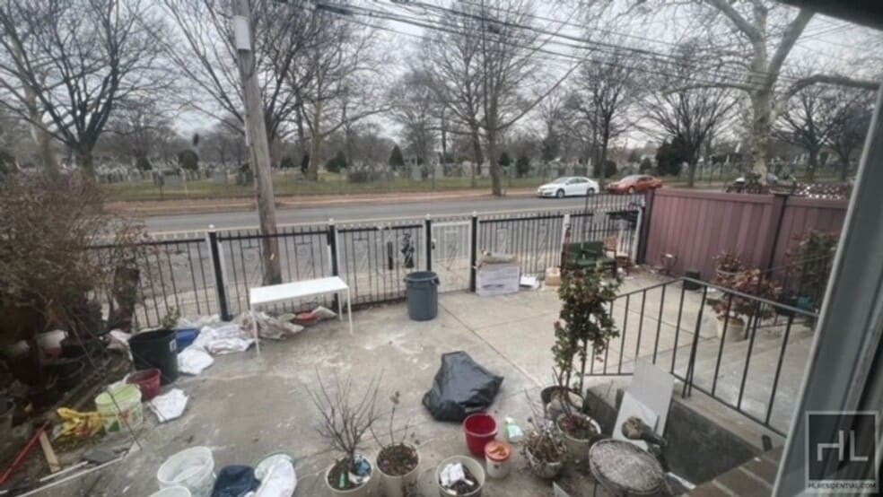 Building Photo - 1081 Schenectady Ave