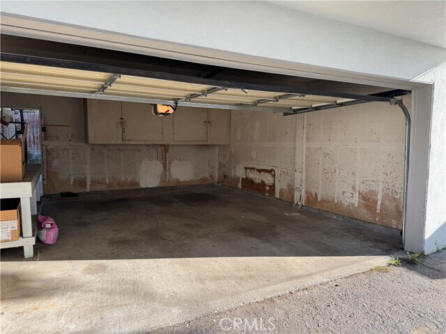 Building Photo - 1102 Barbara St