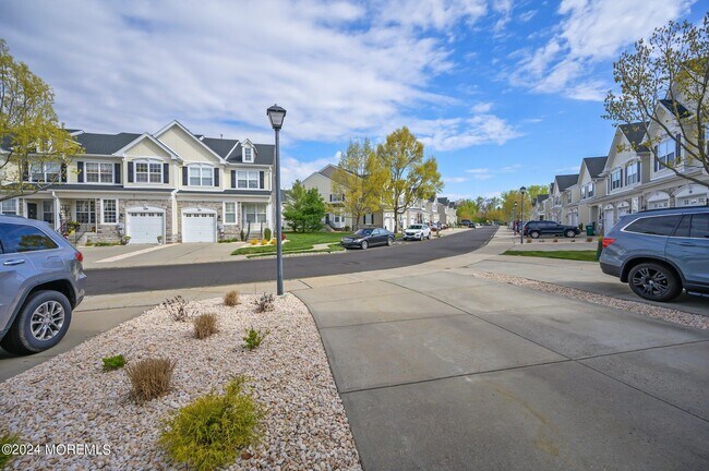 Building Photo - 94 Brookfield Dr