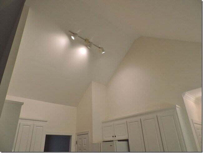 Building Photo - 4501 Chandler Dr N