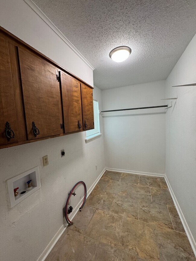 Building Photo - Rental Property in Bossier City